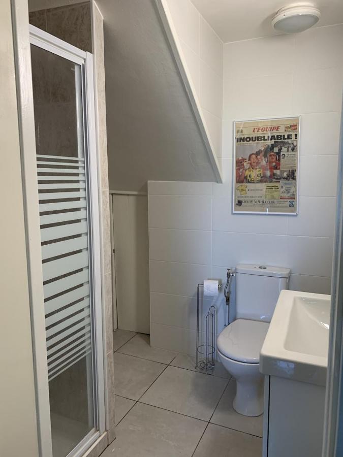 瑟鲁堡Velo Ariege Pyrenees住宿加早餐旅馆 外观 照片